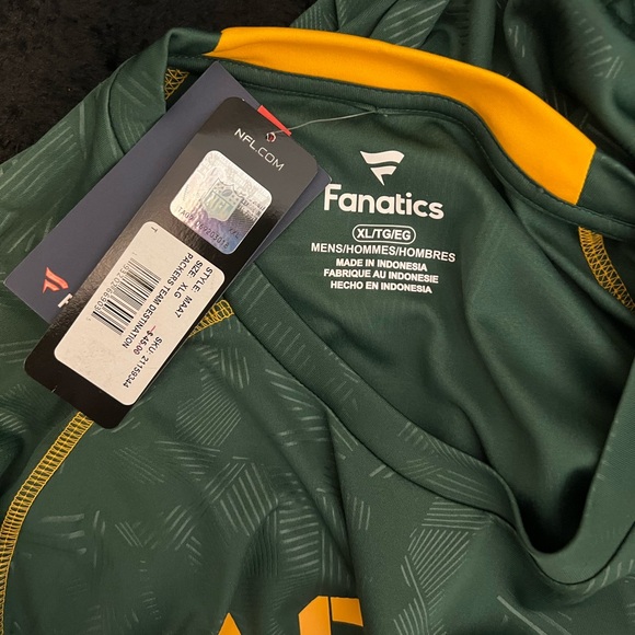 Men’s Fanatics NFL Green Bay Packers Long Sleeve NWT - Picture 6 of 6